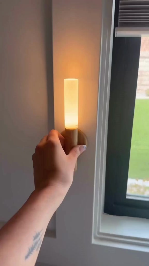 Luminaria Luz Led Recarregável Sensor de Movimento Arandela de Madeira Minimalista Para Mesa Parede